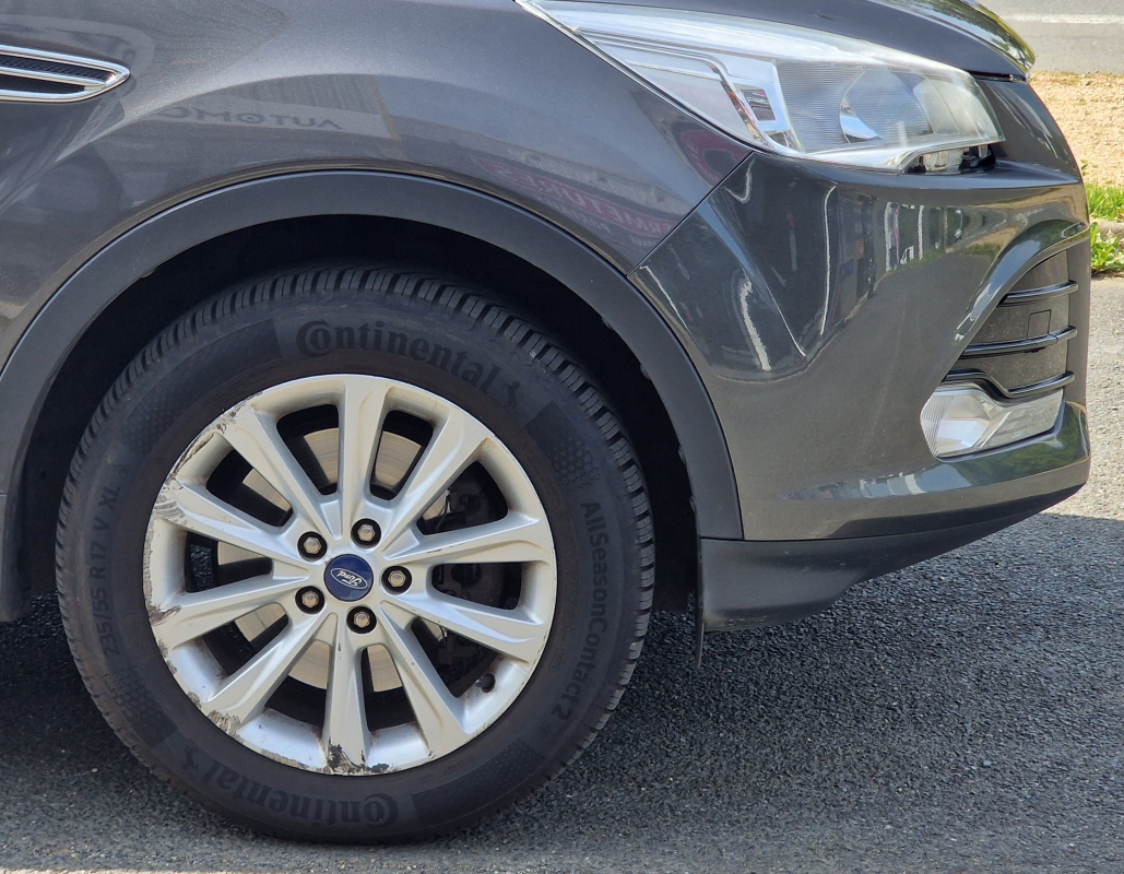 Ford Kuga — 22