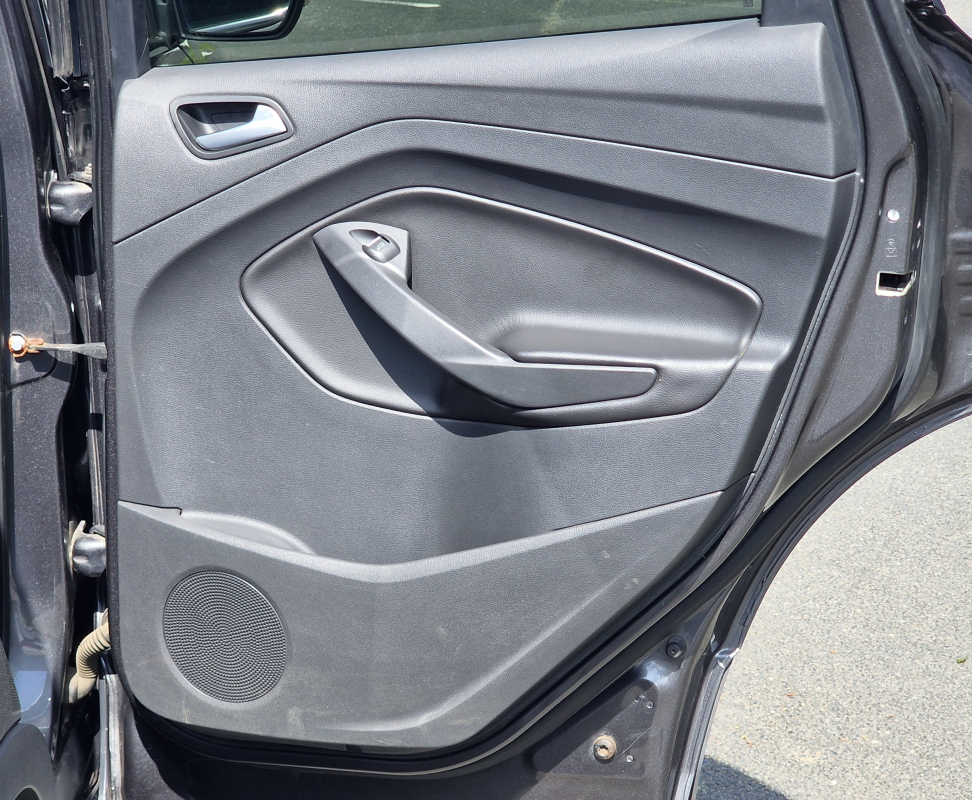Ford Kuga — 35