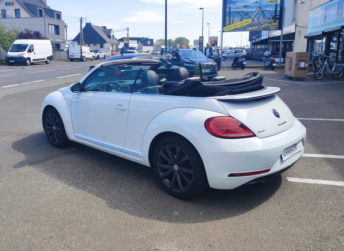 Volkswagen Coccinelle Cabriolet — 13