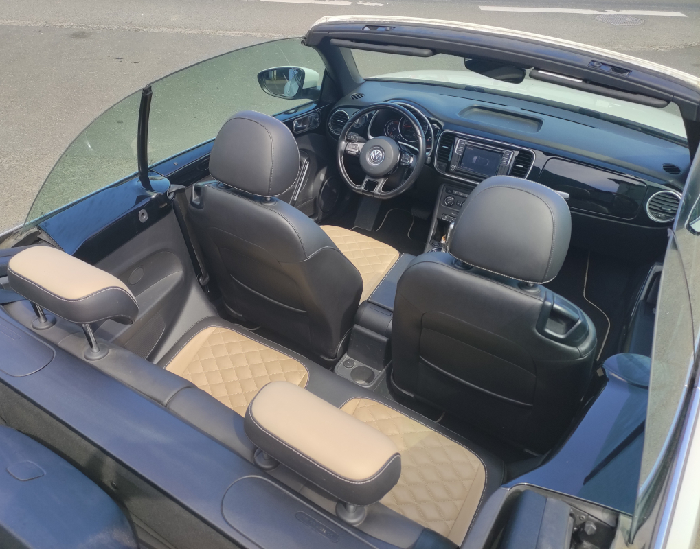 Volkswagen Coccinelle Cabriolet — 2