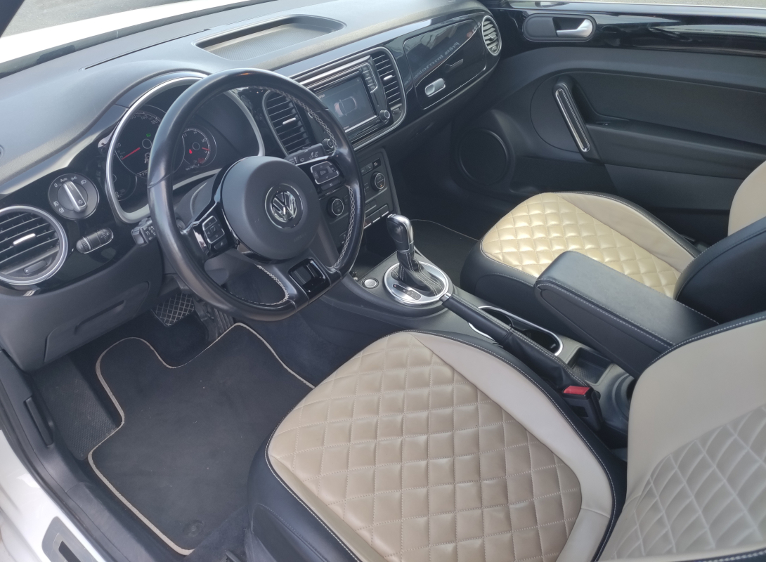 Volkswagen Coccinelle Cabriolet — 24