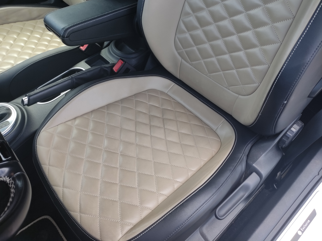 Volkswagen Coccinelle Cabriolet — 32