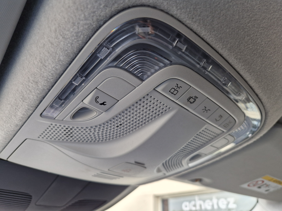 Mercedes Vito — 26