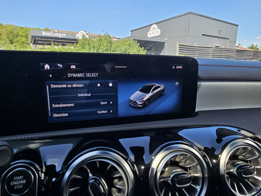 Mercedes Classe CLA — 19