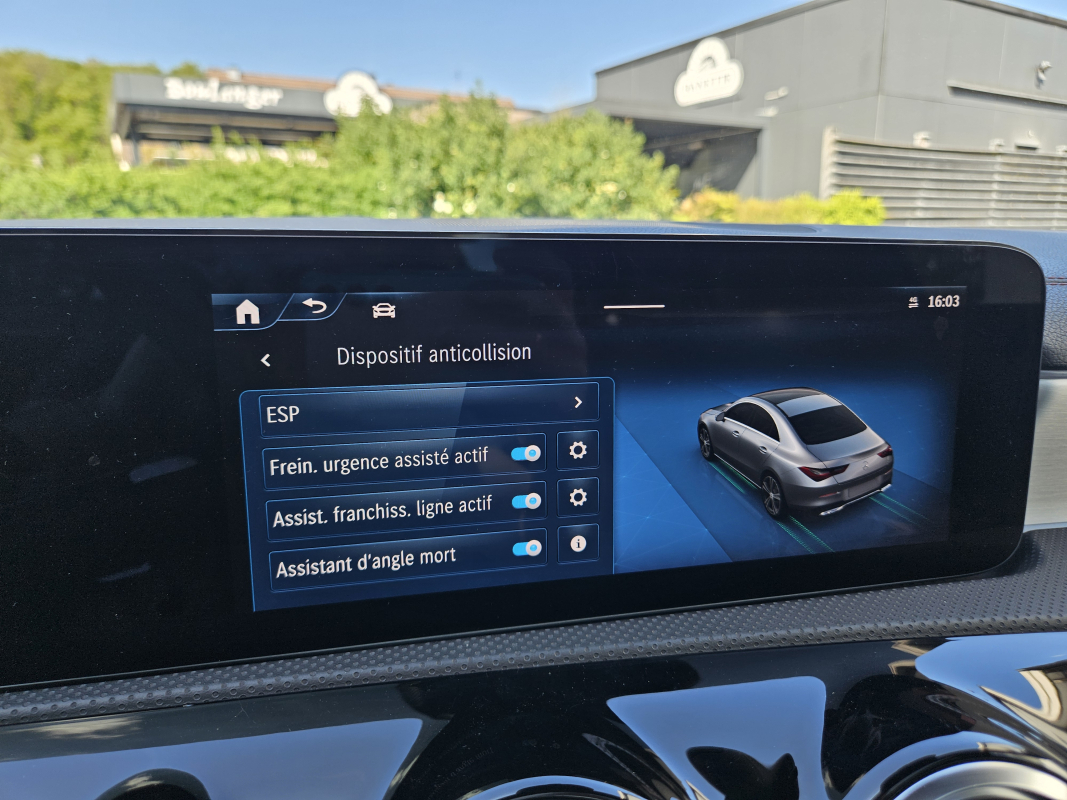 Mercedes Classe CLA — 26