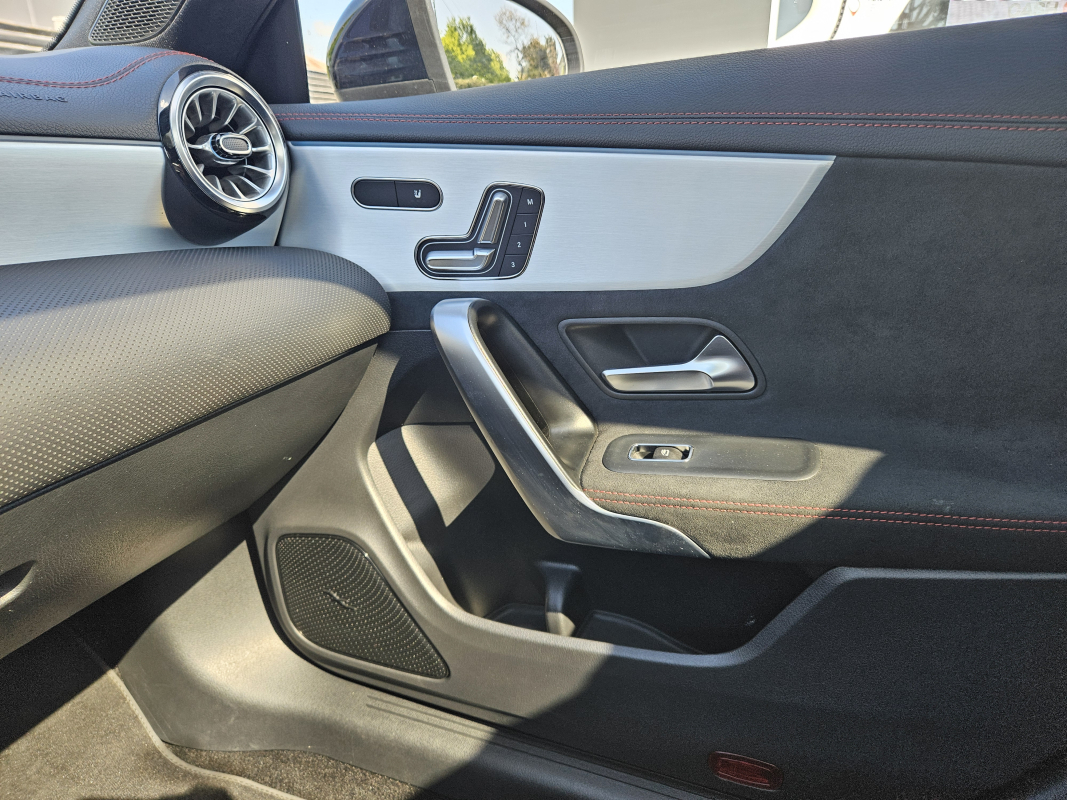 Mercedes Classe CLA — 37