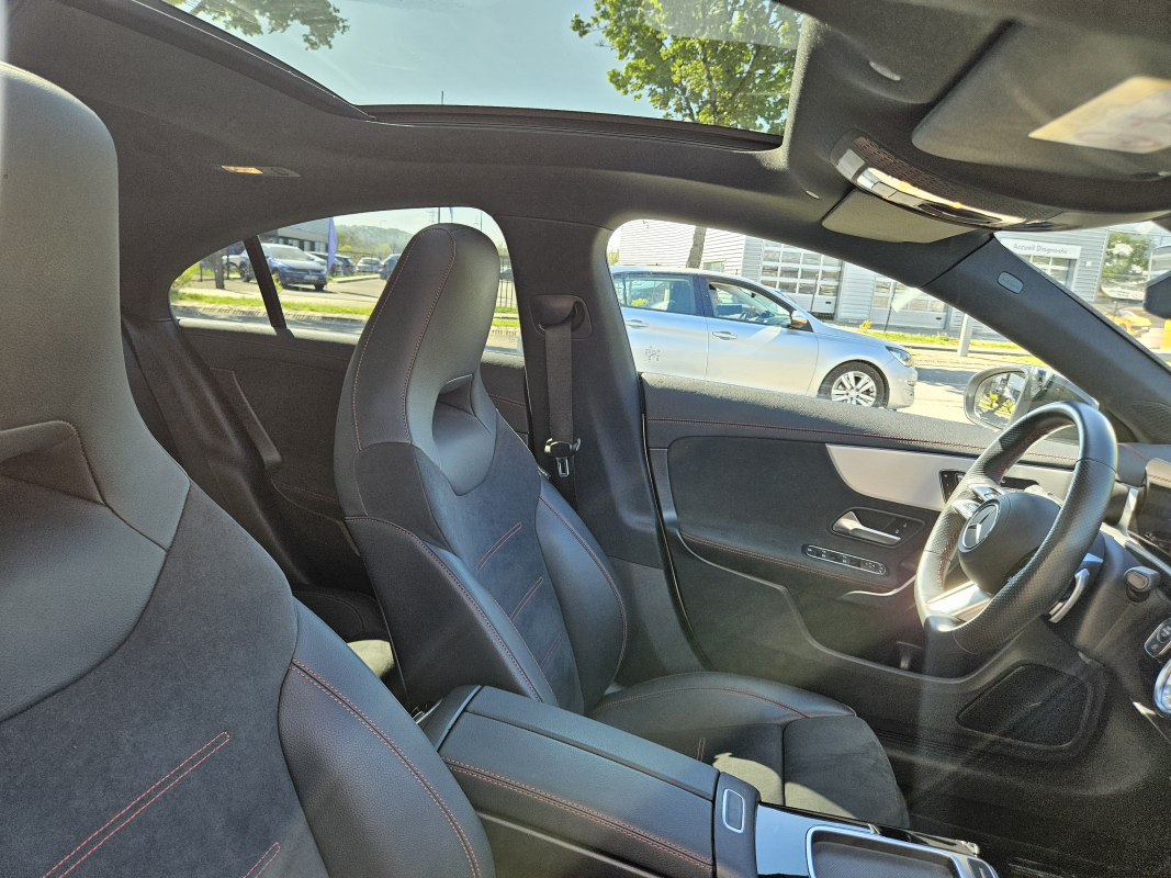 Mercedes Classe CLA — 38
