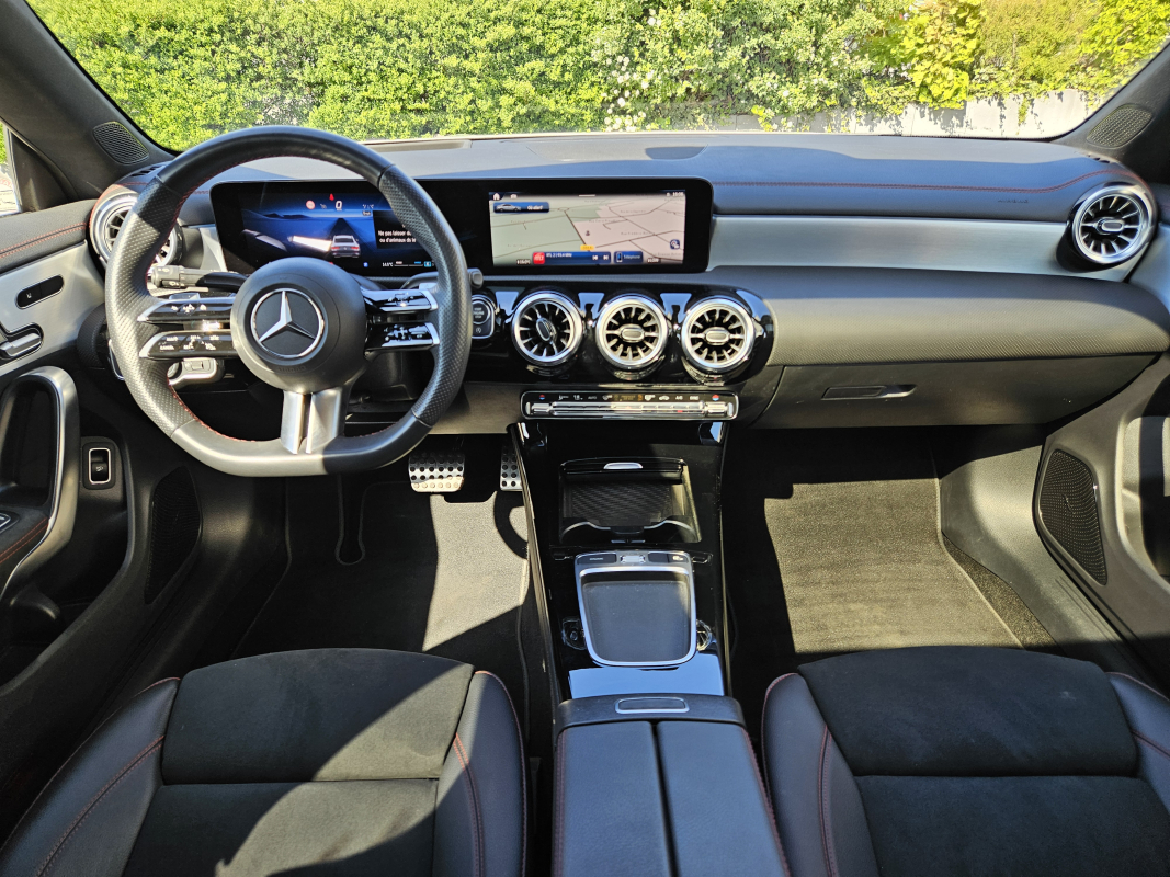 Mercedes Classe CLA — 13