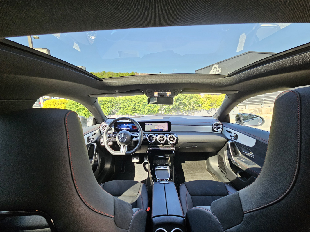 Mercedes Classe CLA — 15