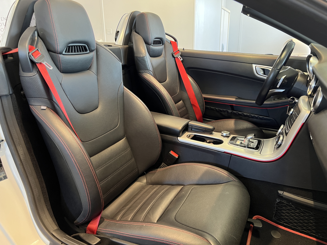 Mercedes SLC — 9