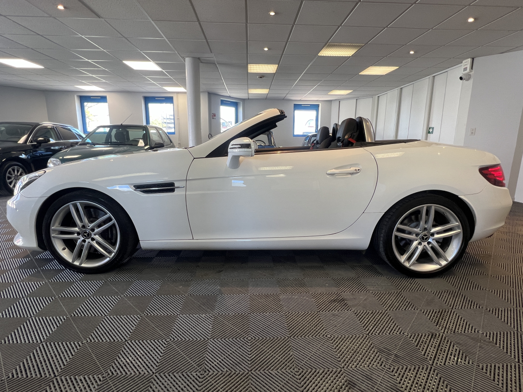 Mercedes SLC — 16