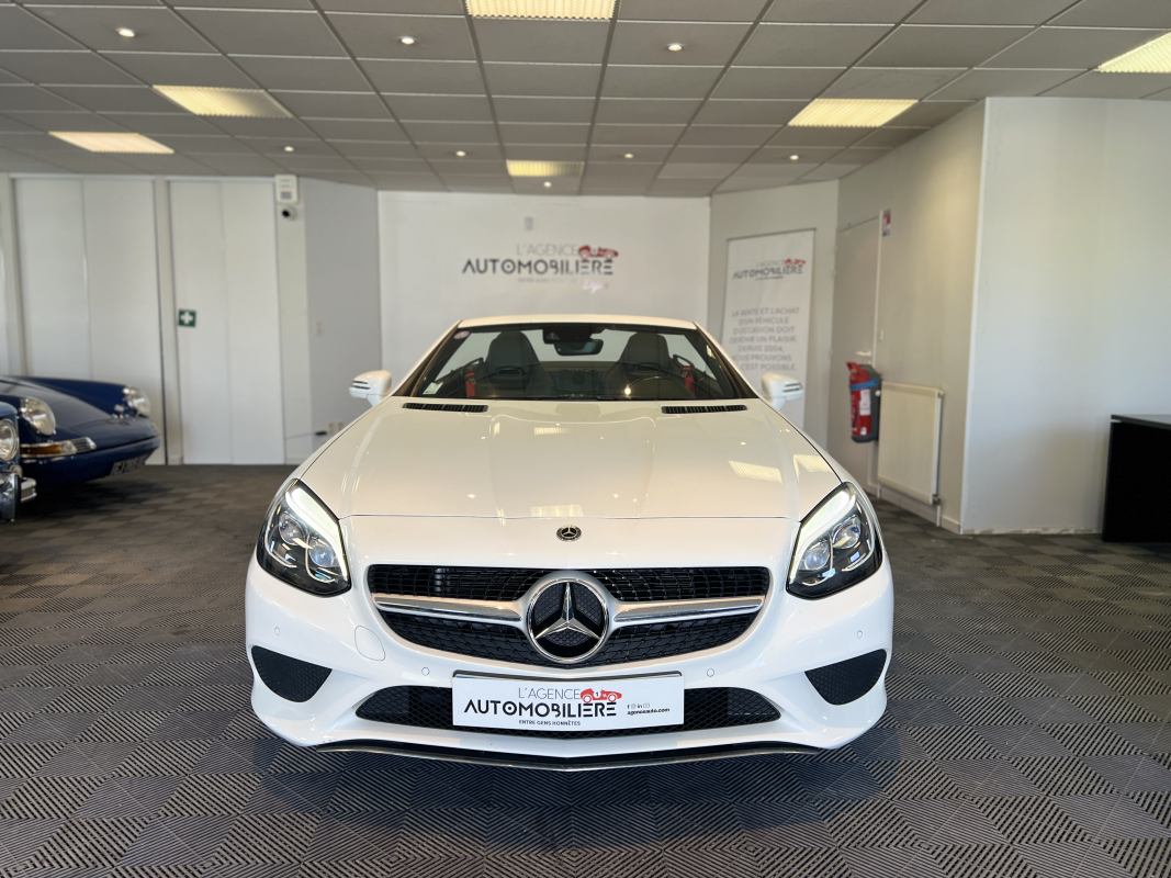 Mercedes SLC — 20