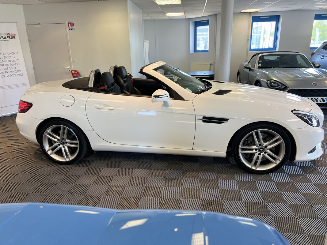 Mercedes SLC — 22