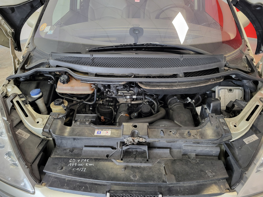 Peugeot 807 — 9