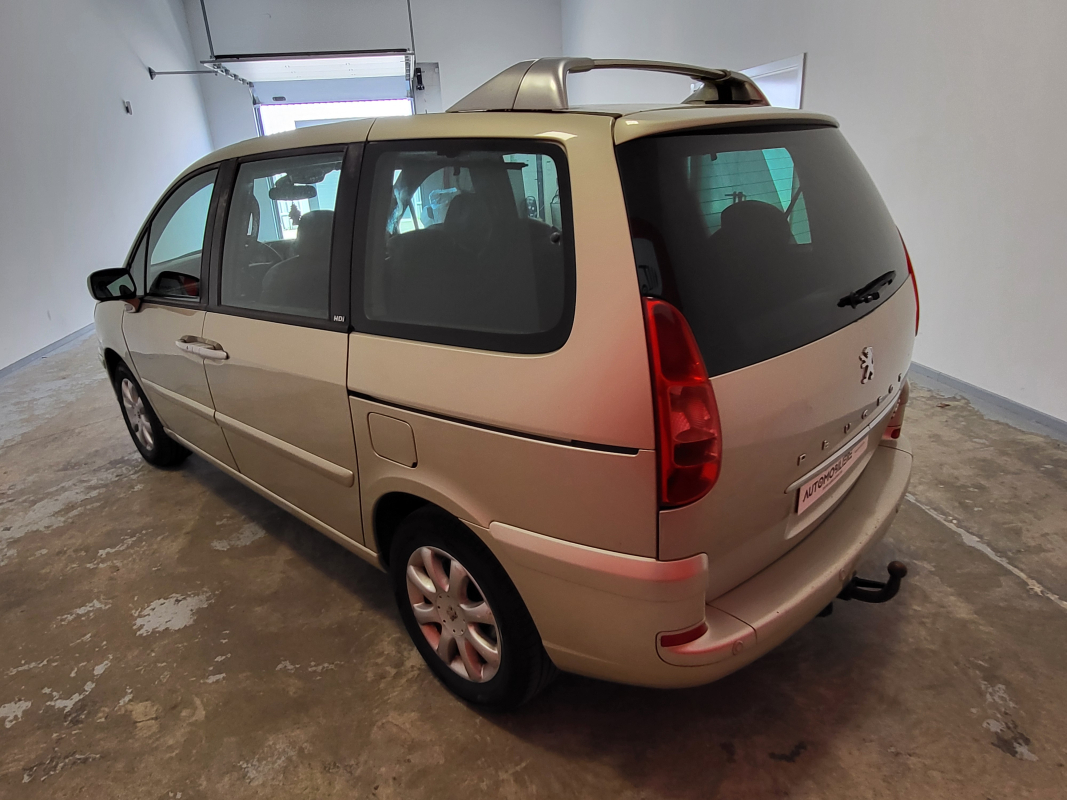 Peugeot 807 — 5