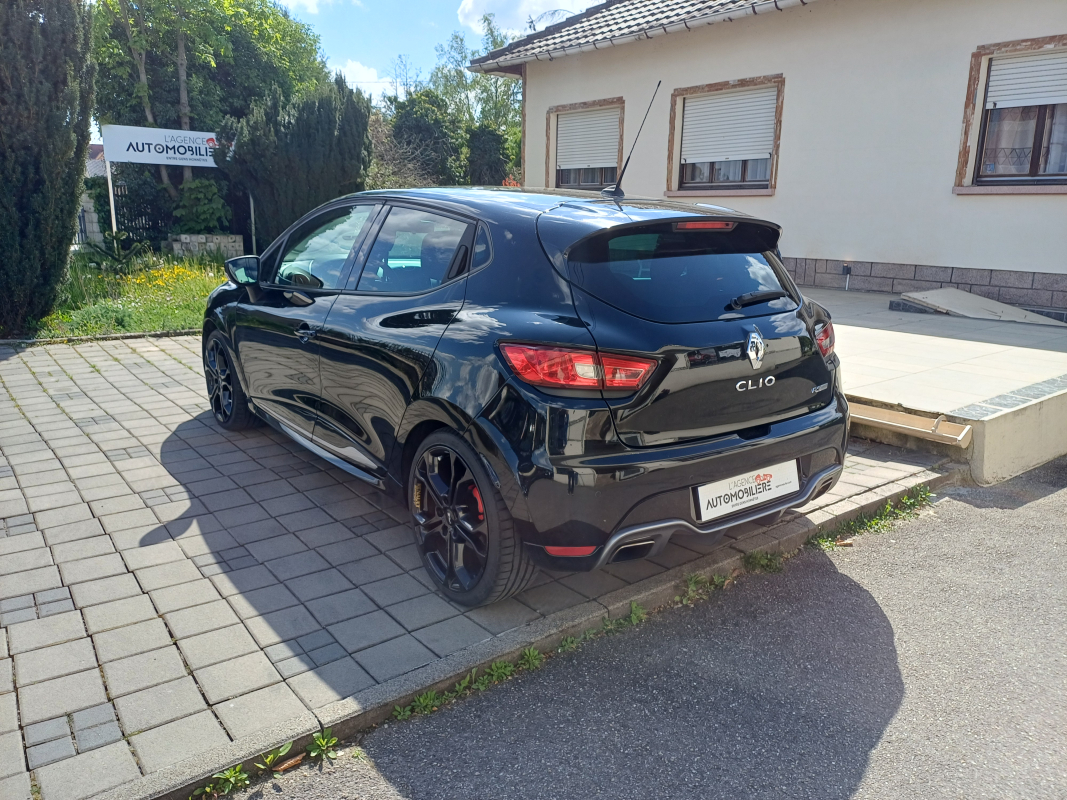 Renault Clio — 3