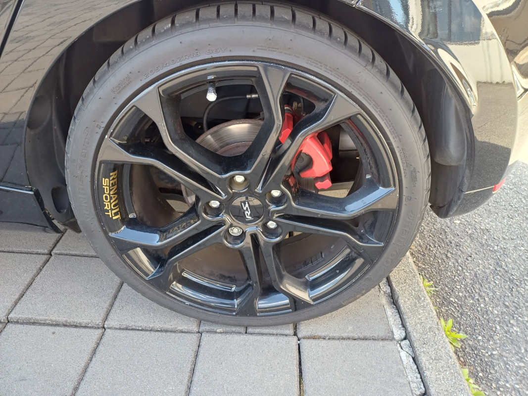 Renault Clio — 26
