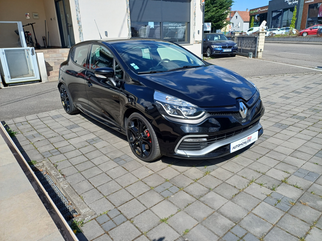 Renault Clio — 7