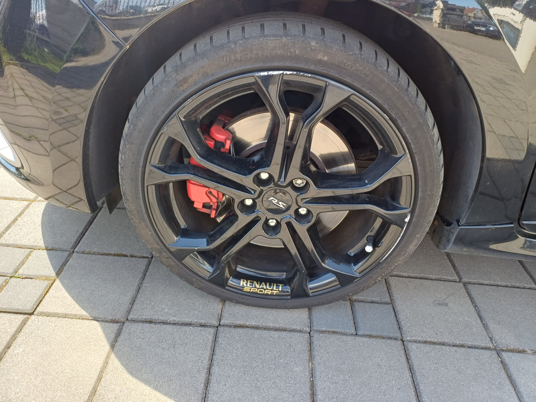 Renault Clio — 28