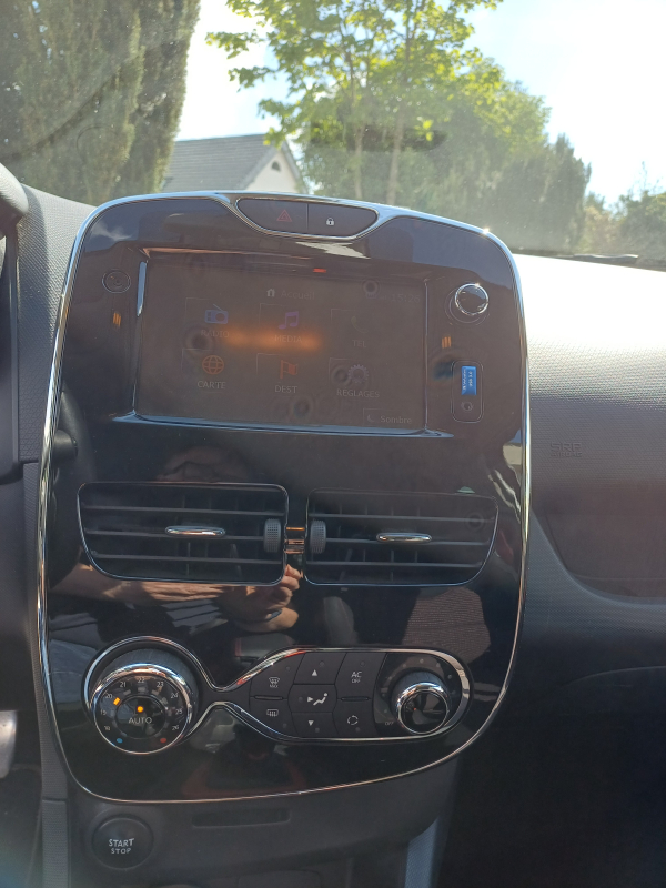 Renault Clio — 17