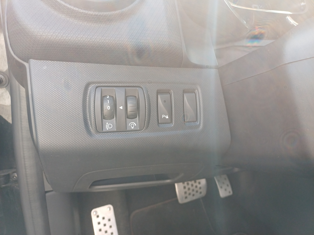 Renault Clio — 15