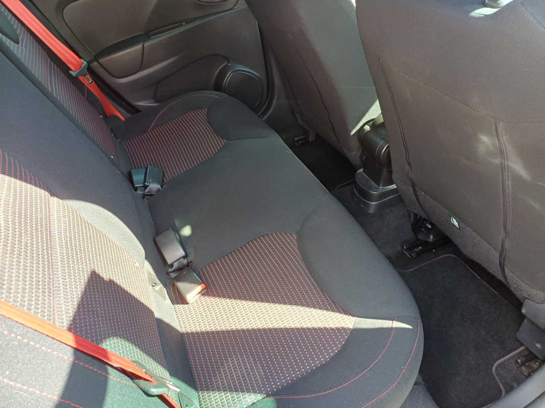 Renault Clio — 22