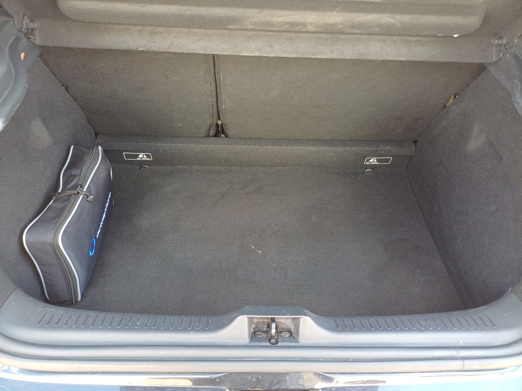 Renault Clio — 25