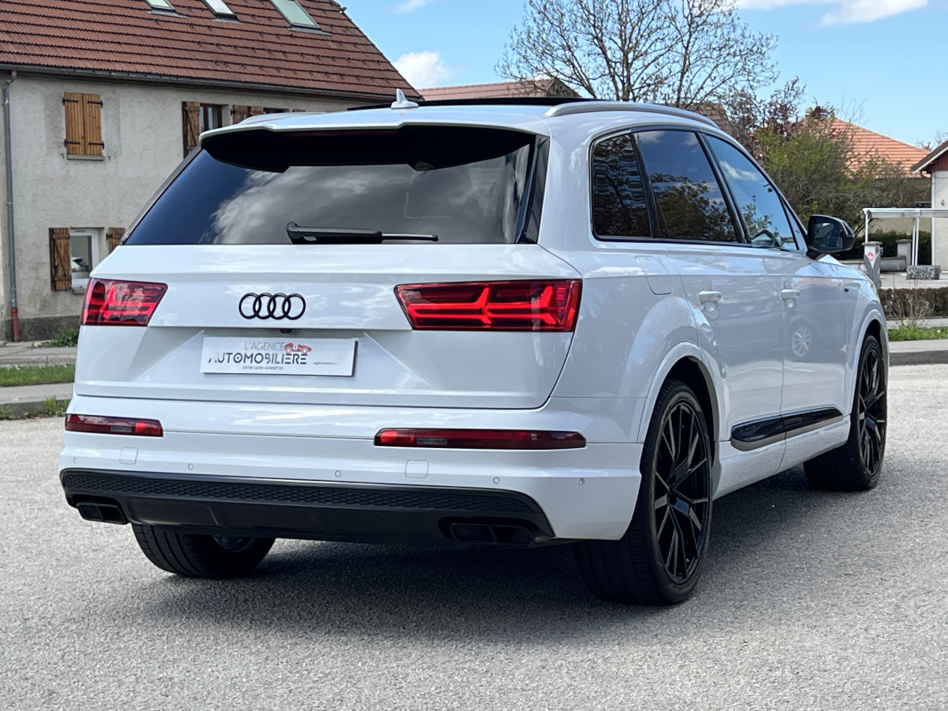 Audi Q7 — 5