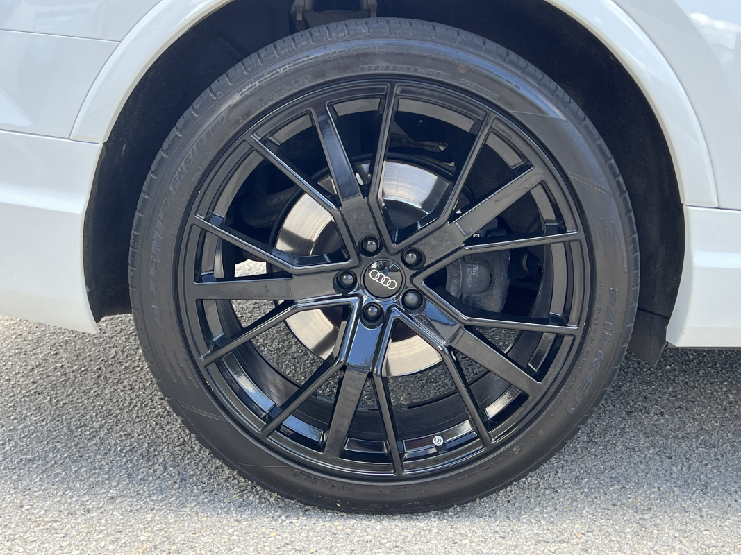Audi Q7 — 28