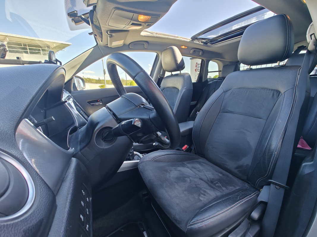 Suzuki Vitara — 9