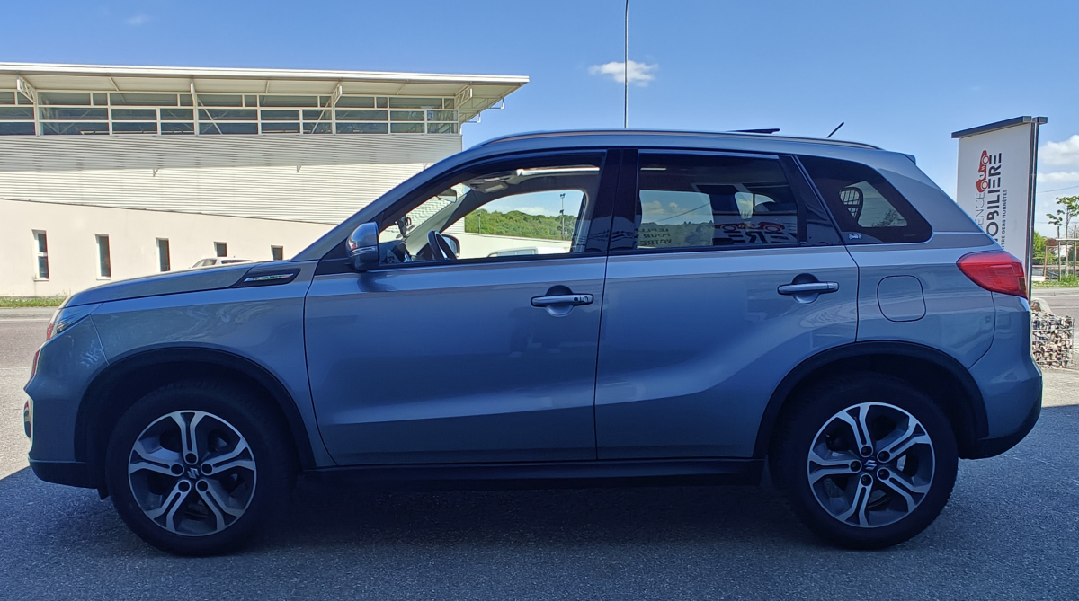 Suzuki Vitara — 4