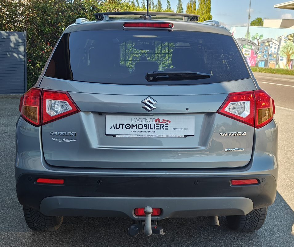 Suzuki Vitara — 6
