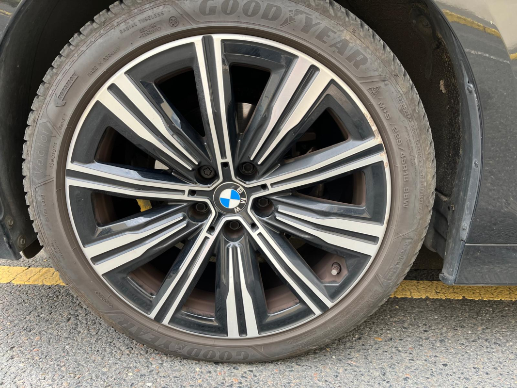 Bmw Bmw Serie 3 — 22