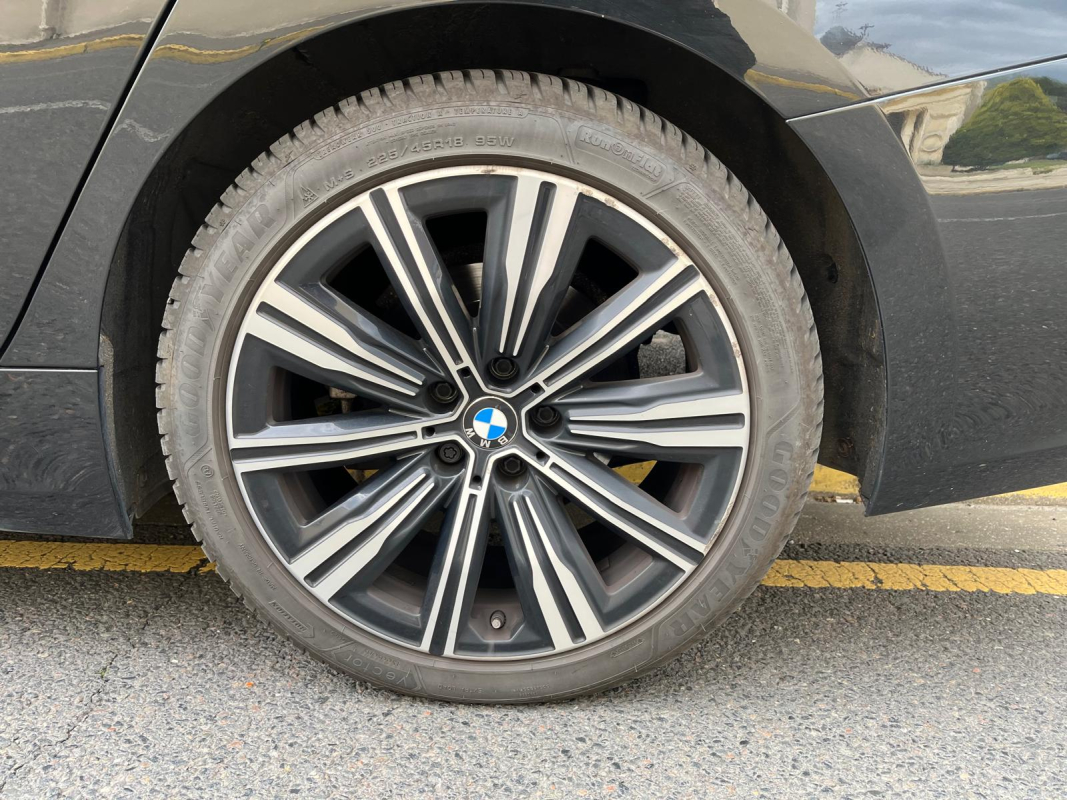 Bmw Bmw Serie 3 — 23