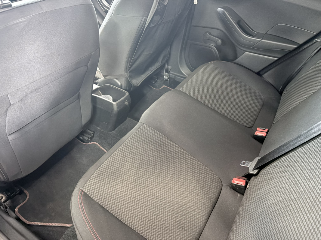 Ford Fiesta — 16