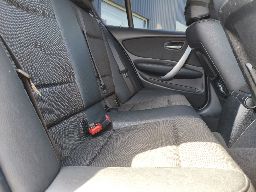 Bmw BMW 120D — 21