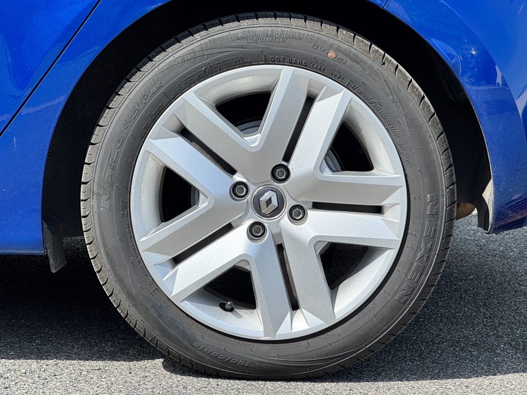Renault Clio — 38