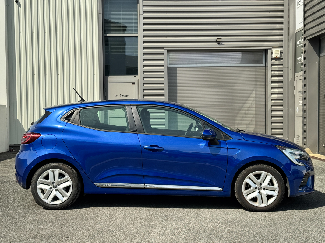 Renault Clio — 3