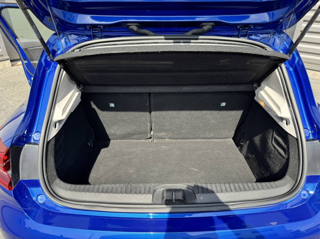 Renault Clio — 30