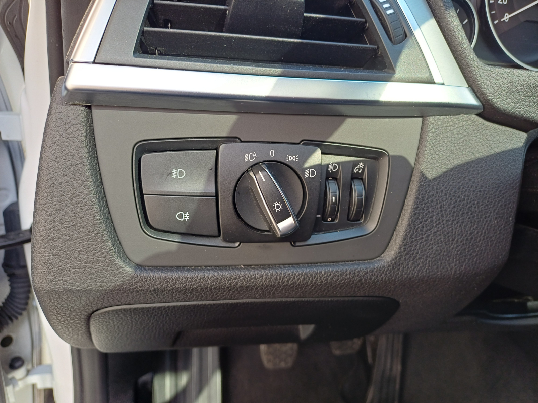 Bmw Série 3 Touring — 17