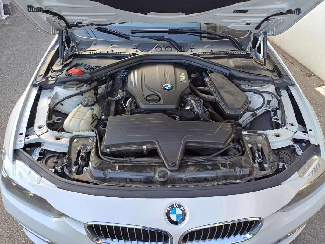 Bmw Série 3 Touring — 33
