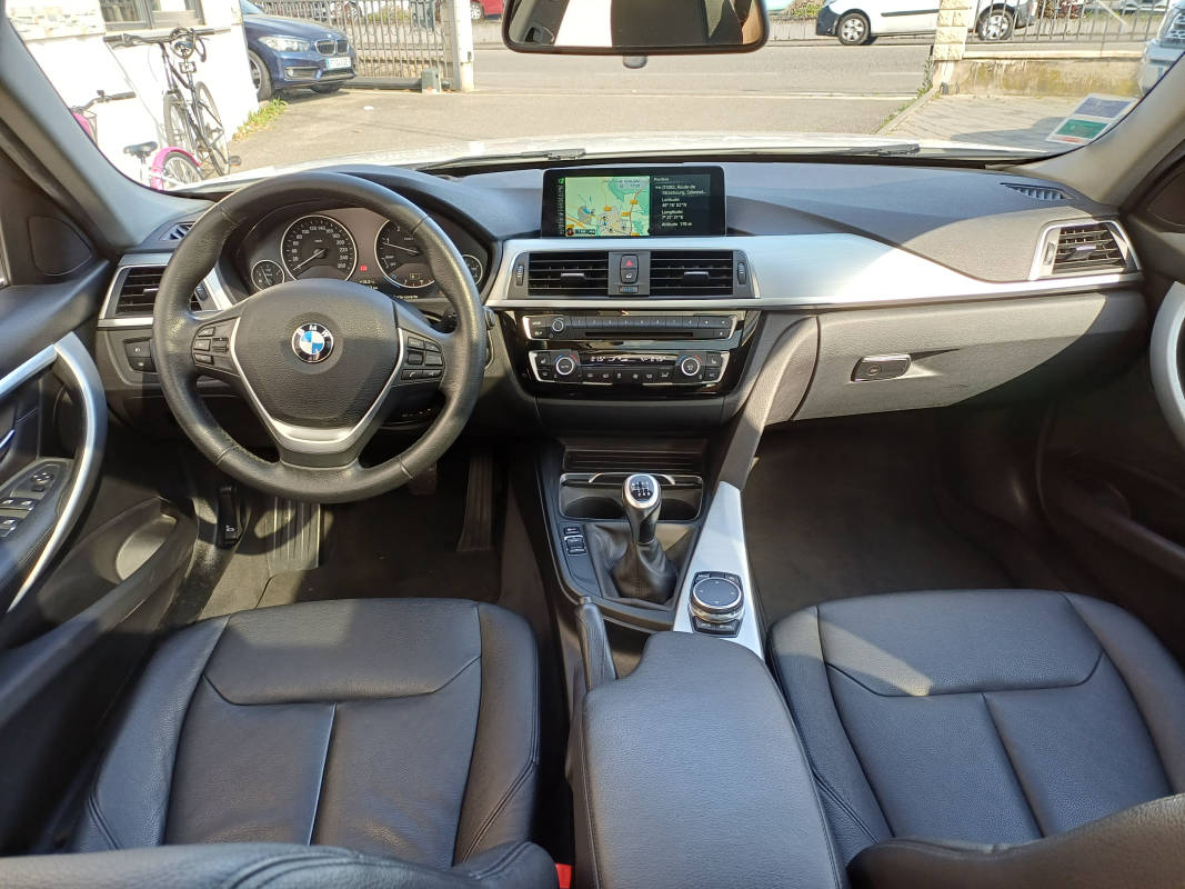 Bmw Série 3 Touring — 10