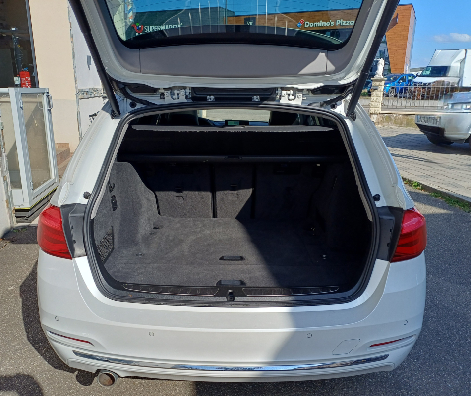 Bmw Série 3 Touring — 26