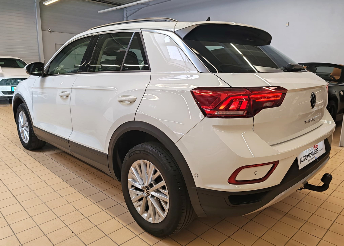 Volkswagen T-roc — 10