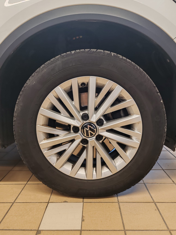 Volkswagen T-roc — 39