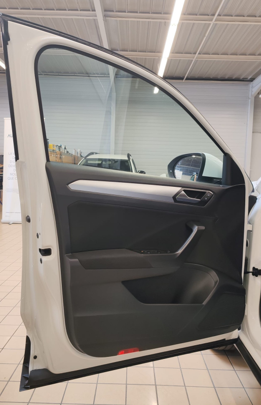 Volkswagen T-roc — 33