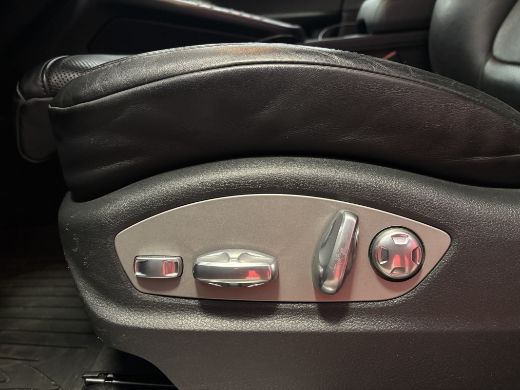 Porsche Macan — 20