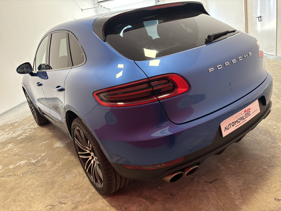 Porsche Macan — 4