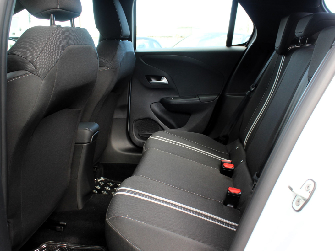 Opel Corsa — 11