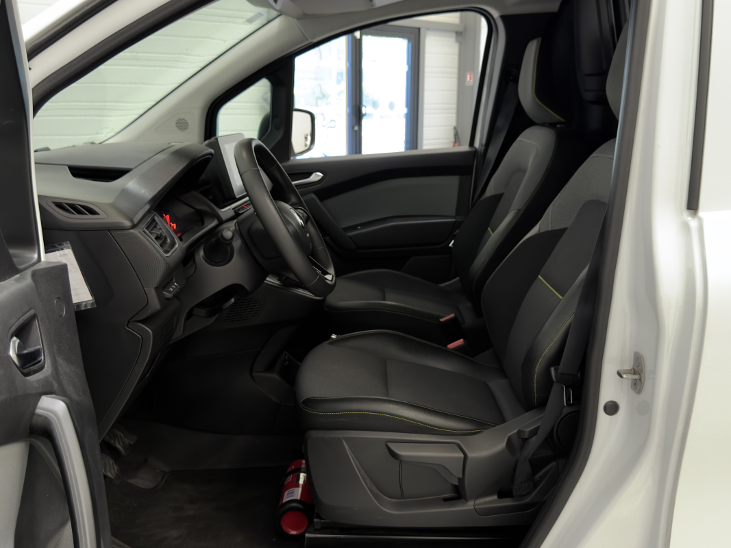 Renault Kangoo Van — 15